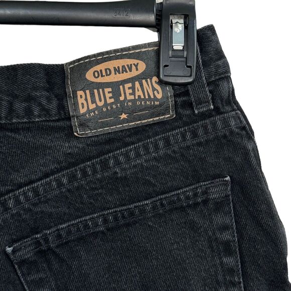 Old Navy SZ 2-4 Jean Shorts Hi-Rise Frayed Hems Pockets Zip-Fly Black Wash - Picture 4 of 5